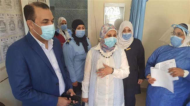 في أول أيام العيد.. وكيل وزارة الصحة يطمئن علي المرضي والفريق الطبي بمستشفيات العزل بدمياط