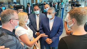   نائب وزير الطيران المدني يتفقد مطار الغردقة الدولي