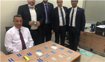   ضبط راكب بمطار القاهرة بحوزته كمية من الأقراص المخدرة