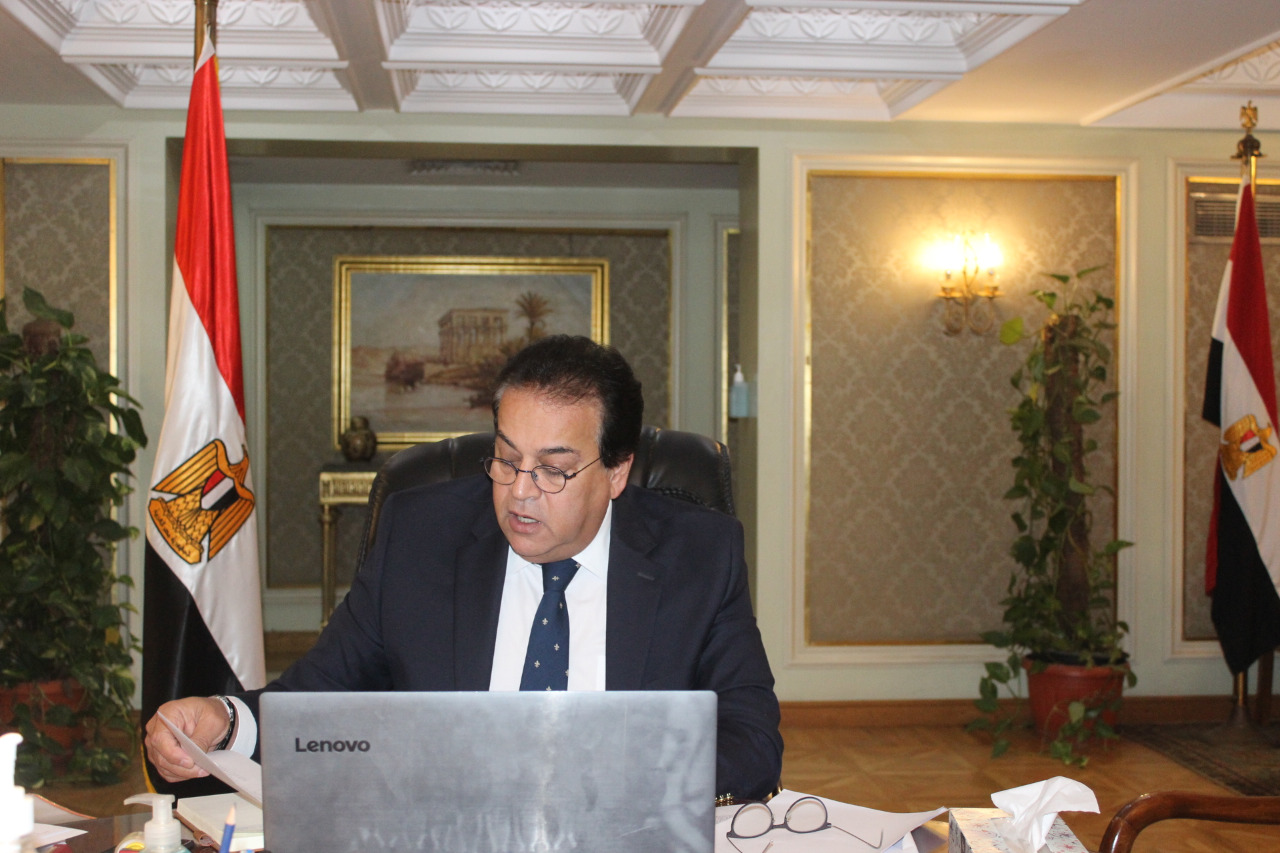 عبد الغفار يستعرض تقرير تطوير الجامعات التكنولوجية
