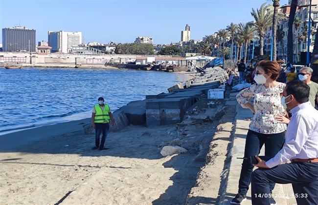 محافظ الإسكندرية: حملات مستمرة علي الشواطيء والمتنزهات العامة للتأكد من الإلتزام بالغلق الكامل لها 