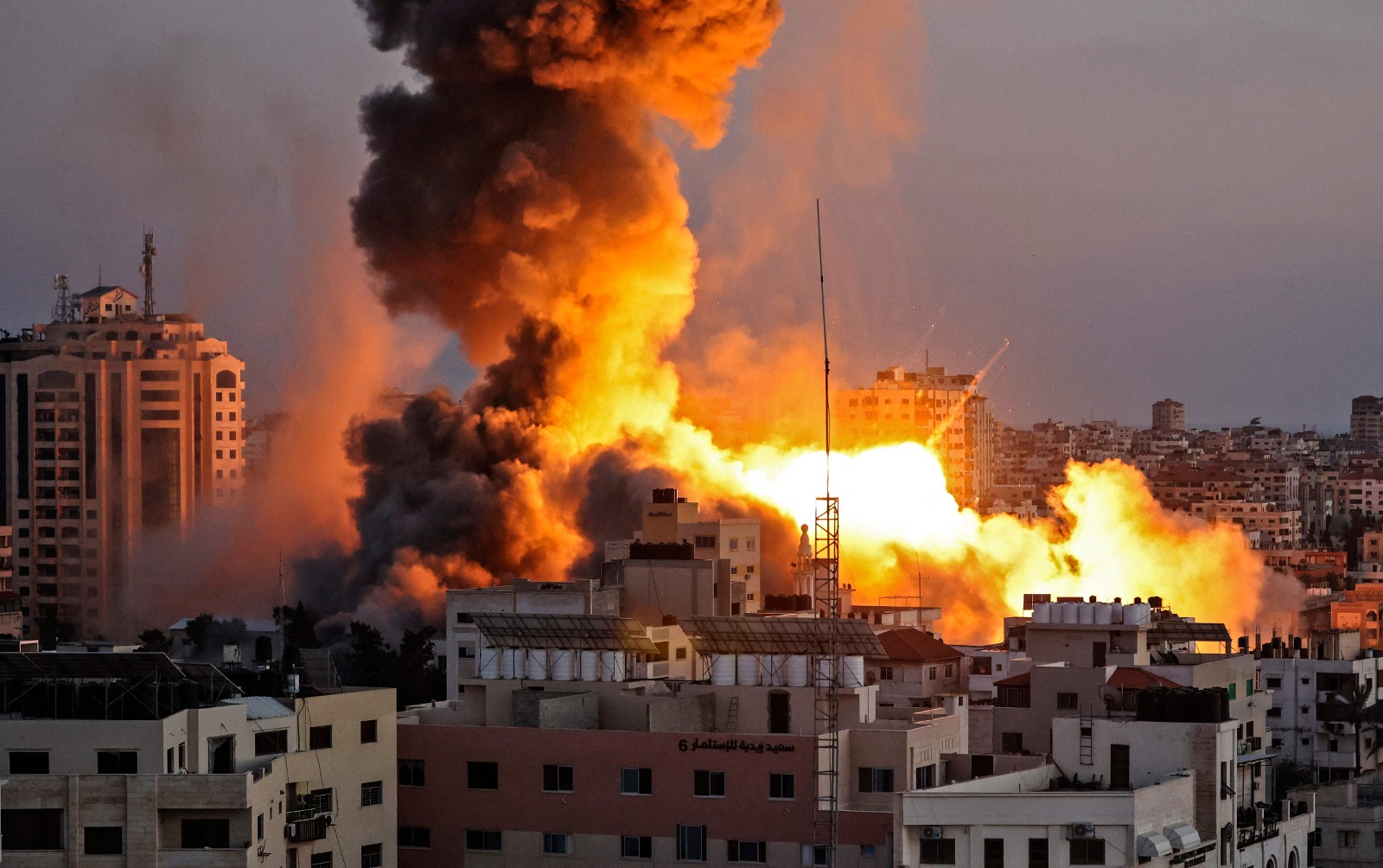 ارتفاع حصيلة العدوان الإسرائيلي على غزة إلى 136 شهيدا و1000 جريح