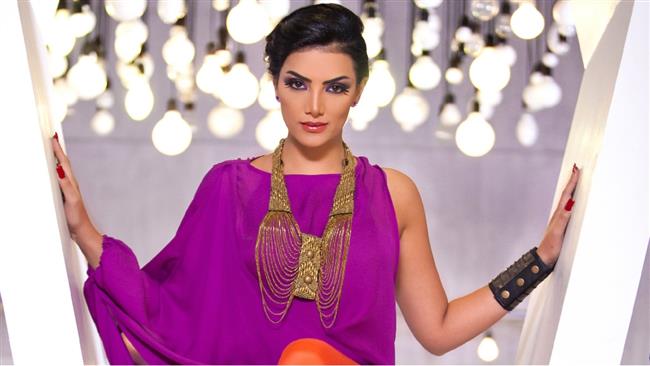 بكلمات مؤثرة.. حورية فرغلى تعتذر لوالدها على الهواء