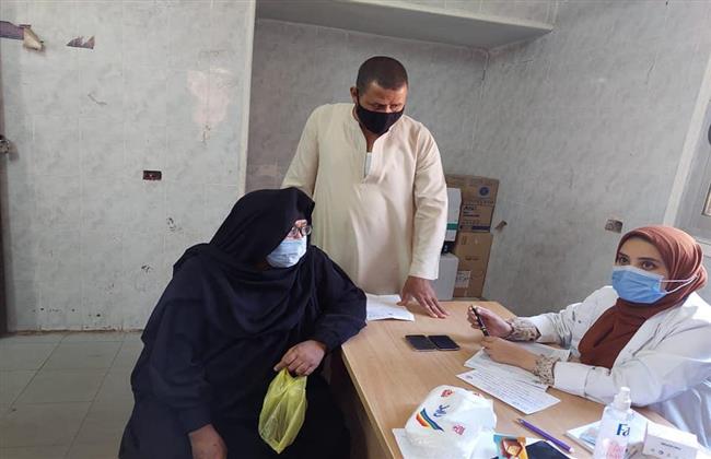 «صحة قنا» استمرار توافد المواطنين علي مراكز تلقي لقاح  كورونا