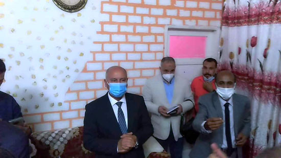 قصة قائد قطار منع كارثة.. فكافأه وزير النقل بمفاجأة