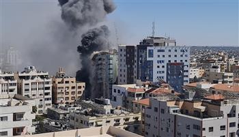   تدمير مقري وزارتي العمل والتنمية الاجتماعية في قطاع غزة