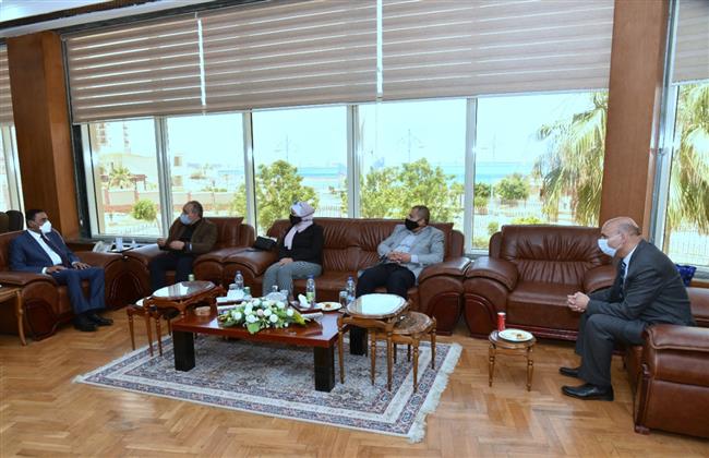 وفد الاتحاد الدولى لحماية الطبيعة فى مطروح 