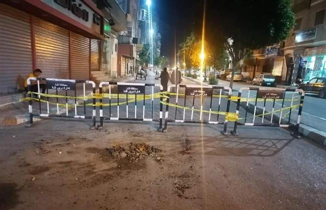 هبوط أرضى بشارع الأقصر بمدينة العمال بقنا 