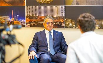   وزير السياحة يختتم زيارته للإمارات عقب المشاركة فى «السوق السياحي العربي»