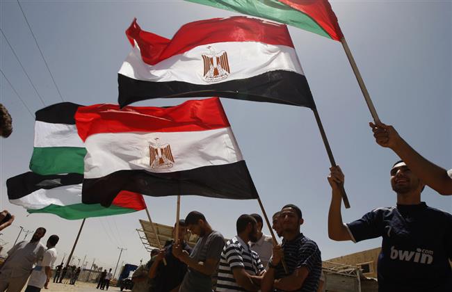 الغرف التجارية تؤيد مبادرة السيسى لإعادة إعمار غزة