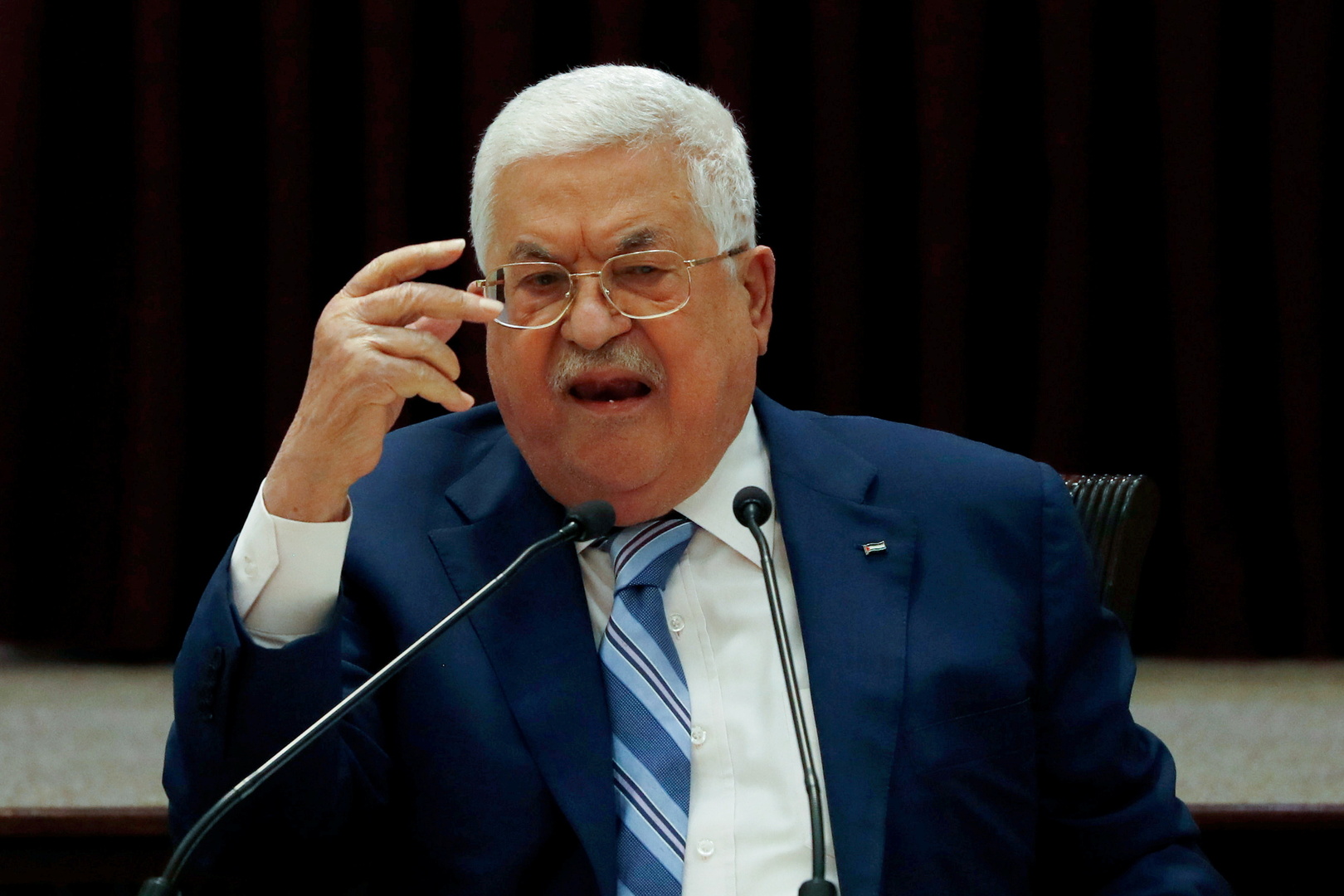 الرئيس الفلسطيني : ما ترتكبه إسرائيل بحق شعبنا جريمة حرب وإرهاب