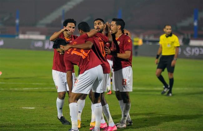 نجم سيراميكا يكشف موقفه من مفاوضات الأهلى والزمالك