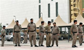   السلطات السعودية تلقى القبض على شخص حاول اعتلاء منبر الحرم المكي