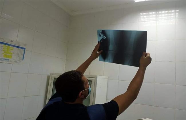 الكشف على ٨٣٨ مواطنا في قافلة طبية مجانية ضمن مبادرة «حياة كريمة» بقنا 