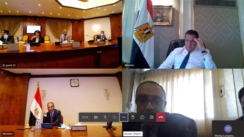 وزيرا التعليم العالي والاتصالات يتابعان تنفيذ مشروعات التحول الرقمي والبنية التكنولوجية