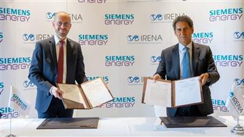   «سيمنس» و«آيرينا» توقعان على اتفاقية شراكة لاستدامة قطاع الطاقة