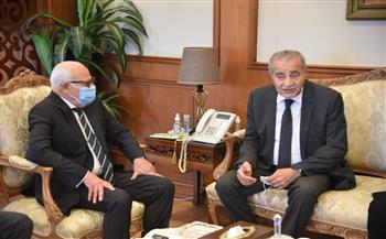   محافظ بورسعيد يستقبل وزير التموين والتجارة الداخلية 