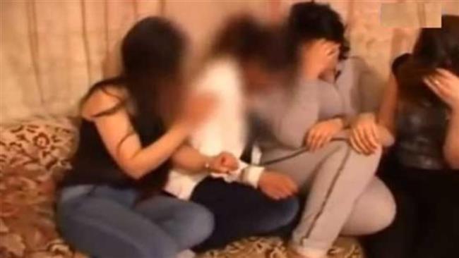 "فيسبوك" يتسبب فى سقوط شبكة دعارة تروج للرذيلة