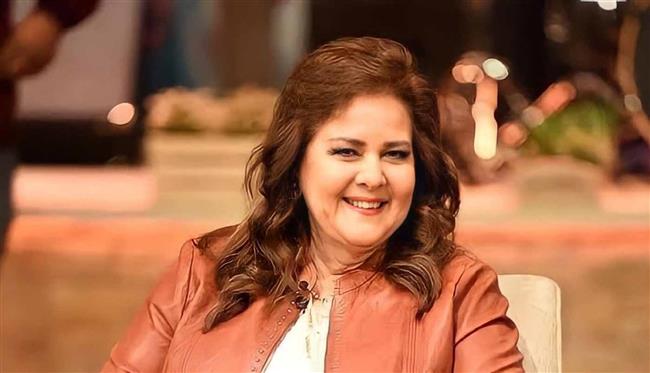 آخر تطورات الحالة الصحية للفنانة دلال عبدالعزيز