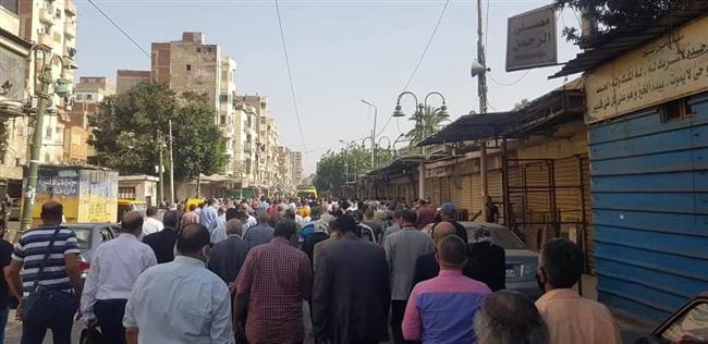 المئات يشيعون جثمان السياسى السكندري عبد الرحمن الجوهري 