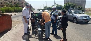 حملة مكبرة على مركبات «التوك توك» بدمياط الجديدة 