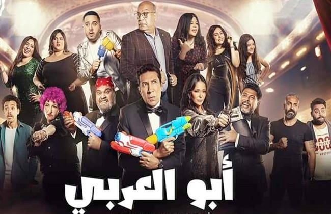هانى رمزى يهدى مسرحية «أبو العربى» لـ راعى مصر للتنمية