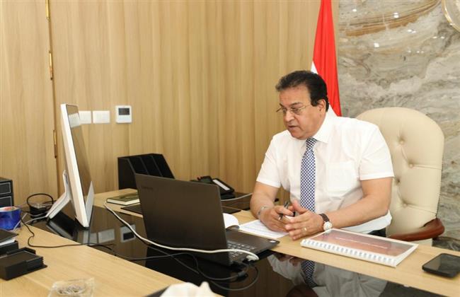 «الجامعات» تشارك في بطولة العالم لـ«الزعانف»