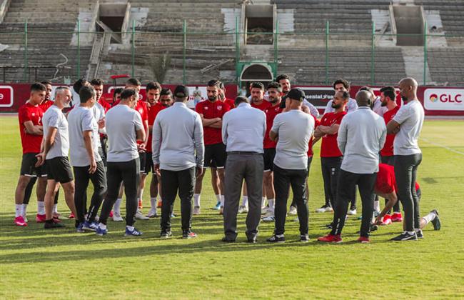 تحديات وصعوبات.. موسيماني يتحدث مع اللاعبين