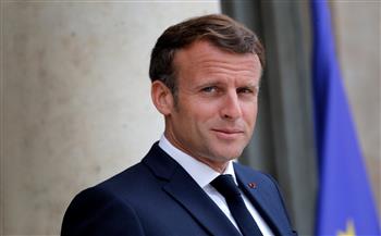   4 شهور سجن لصافع الرئيس الفرنسي