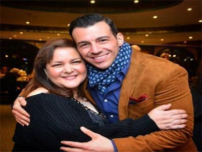 رامى رضوان يطلب الدعاء لـ دلال عبد العزيز: حالتها ليست مستقره