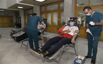   محافظ أسيوط يعلن إنطلاق حملة التبرع بالدم بجميع مراكز الشباب بالمحافظة