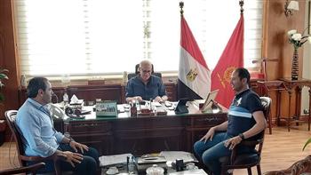   محافظ بورسعيد يلتقى عدد من أعضاء مجلس النواب