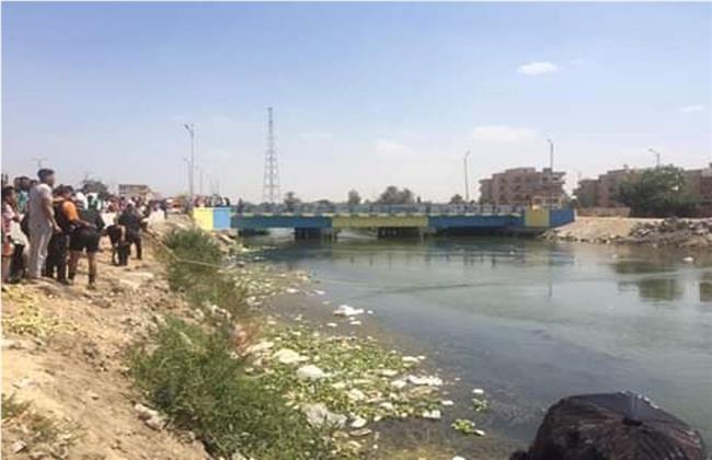 انتشال جثة طفل غريق بـ أسيوط