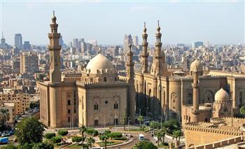   محافظ القاهرة يتابع  مشروعات تطوير القاهرة التاريخية 