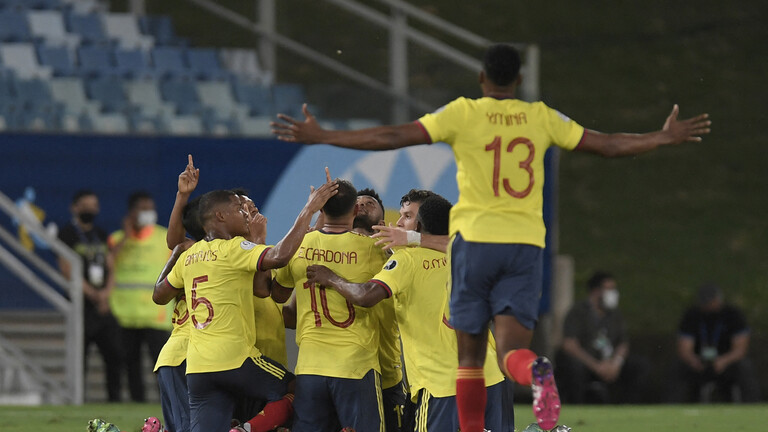 شاهد.. كولومبيا تبدأ مشوارها في كوبا أمريكا بالفوز على الإكوادور