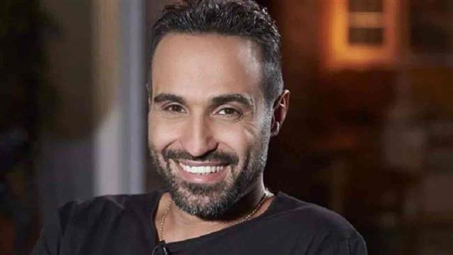هاكر يخترق صفحة الفنان أحمد فهمى على «فيسبوك»