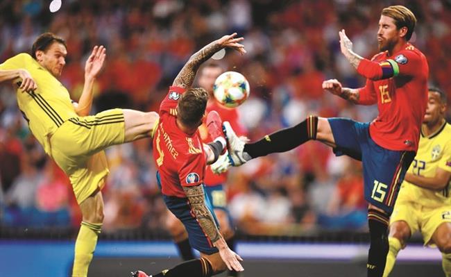 المواعيد والقنوات الناقلة.. أبرز 3 مباريات اليوم ليورو 2020