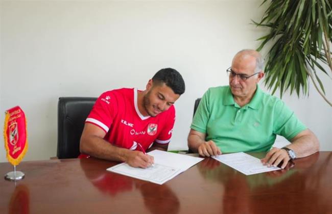 كرة يد.. الأهلي يعلن ضم مصطفى خليل لاعب الزمالك