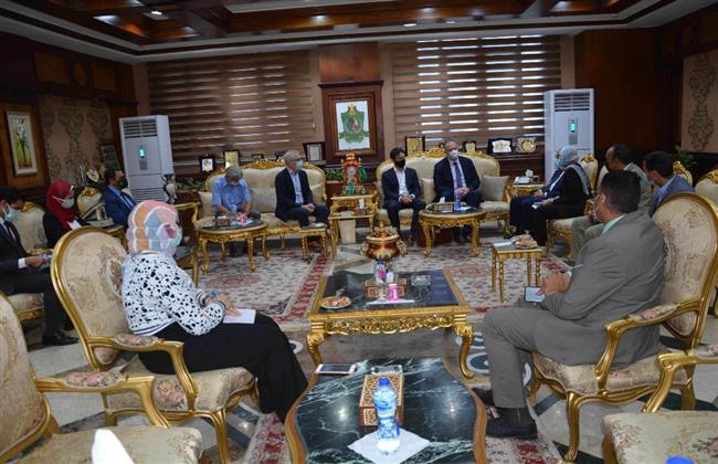 محافظ المنيا يستقبل وفد المؤسسة الألمانية للتعاون الدولي