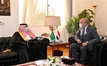   الجزار يبحث مع وزير التجارة السعودي فرص التعاون