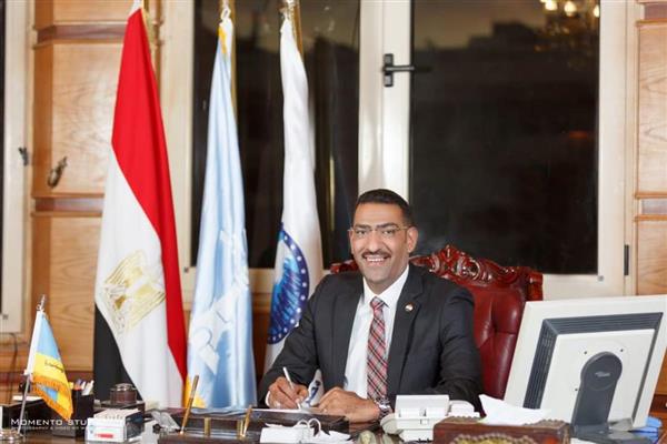 عضو بالشيوخ: السيسي نجح في القضاء على المخططات الغربية