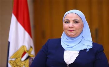 وزيرة التضامن تفتتح معرض ديارنا للسلع المعمرة والمفروشات