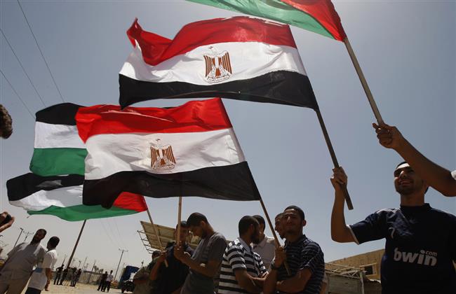 سفارة فلسطين بالقاهرة: عودة ستة جرحى بعد تلقي  العلاج  في مستشفيات مصر