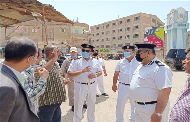 إزالة 400 حالة تعدٍ وإشغالات من شوارع الفشن