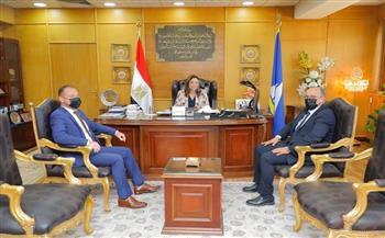 محافظ دمياط تستقبل رئيس هيئة الرقابة الإدارية وتهنأه لتوليه مهام عمله بالمحافظة