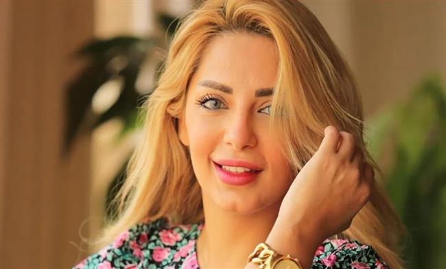 أخرهم مى حلمى.. لعنة الأزمات تطارد 5 مشاهير