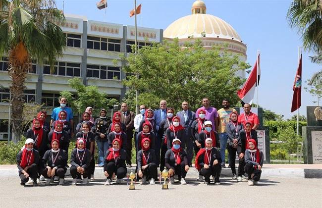 جامعة الفيوم: تكريم فريق كلية التربية الرياضية لفوزه بالمركز الثاني على مستوى الجامعات المصرية 