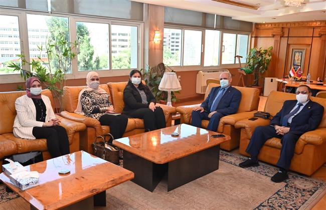 بروتوكول تعاون بين جامعة الفيوم ومشروع «رواد 2030»