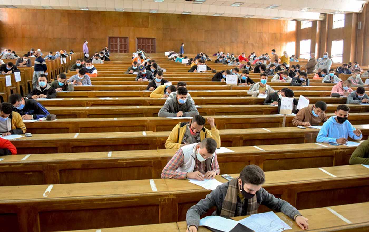 جامعة القاهرة تواصل امتحانات نهاية العام الدراسي