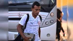 حافلة الزمالك تصل فندق الإقامة في السويس
